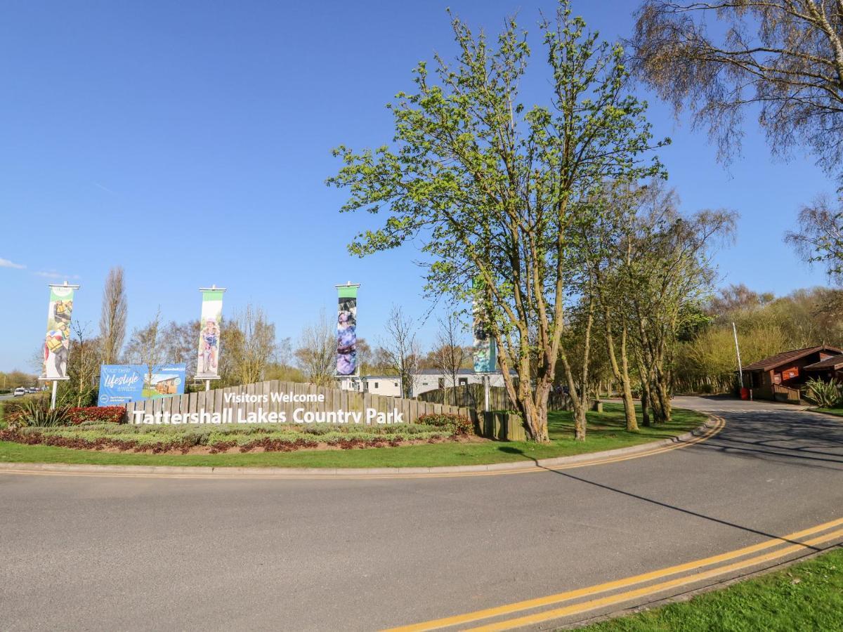 10 Duck Lagoon Tattershall Exterior photo